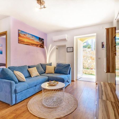 Sven Apartment Veli Losinj Exterior photo