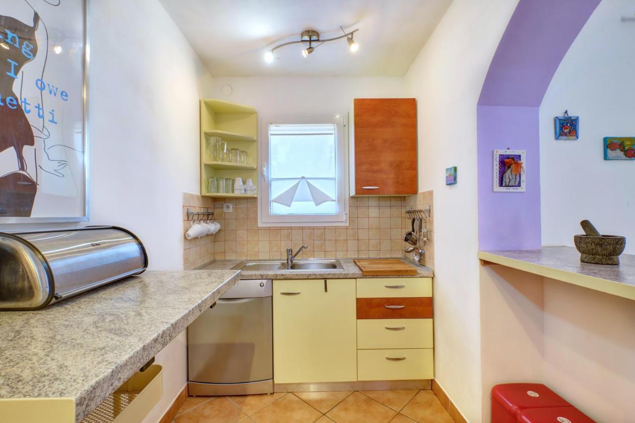 Sven Apartment Veli Losinj Exterior photo