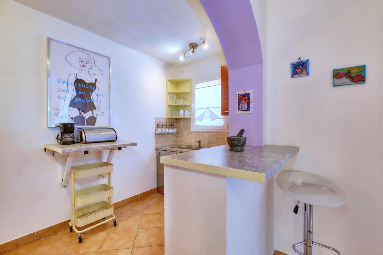 Sven Apartment Veli Losinj Exterior photo