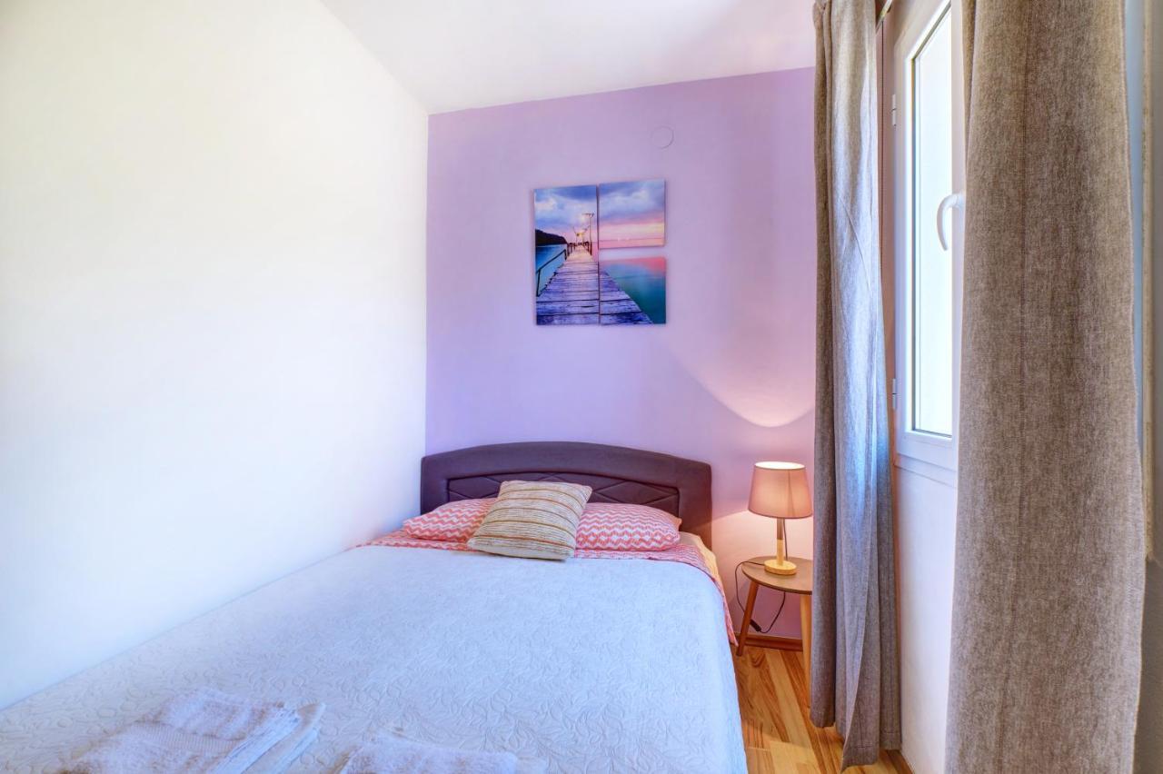 Sven Apartment Veli Losinj Exterior photo
